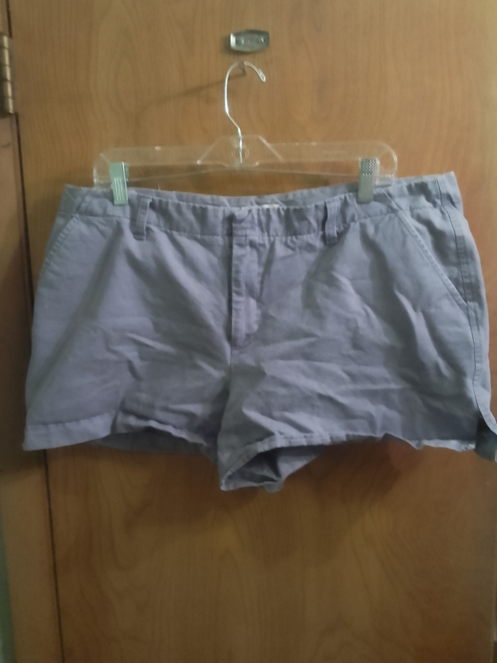 Women's Old Navy Chino Casual Cotton Blend Shorts — Light Lavender Size 18/3"
